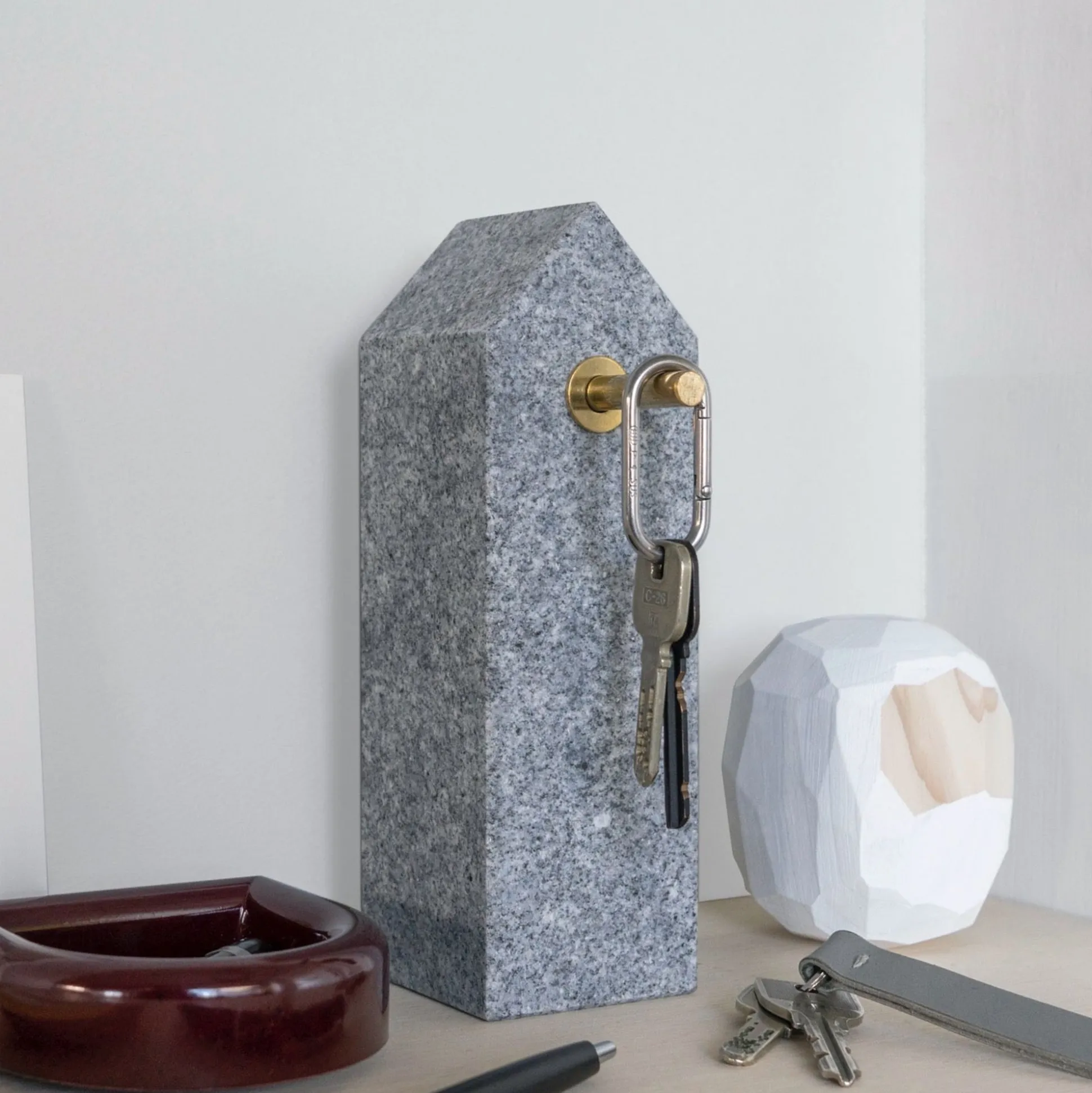 Aji Huis Stone Ornament (Online Exclusive Item!)