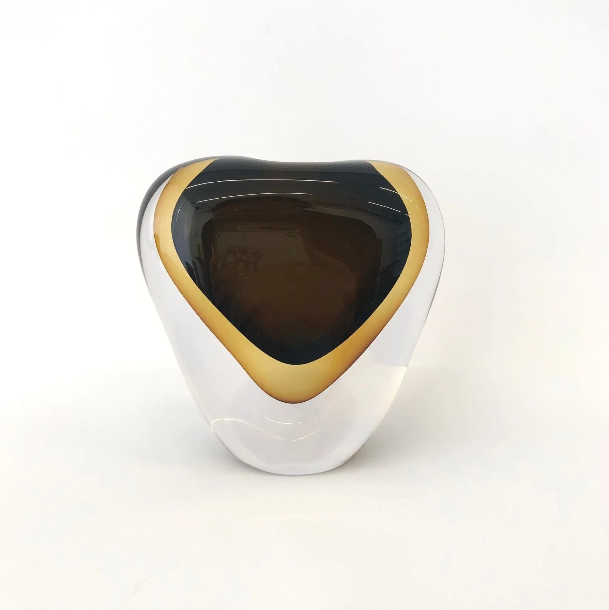 Akane Vases