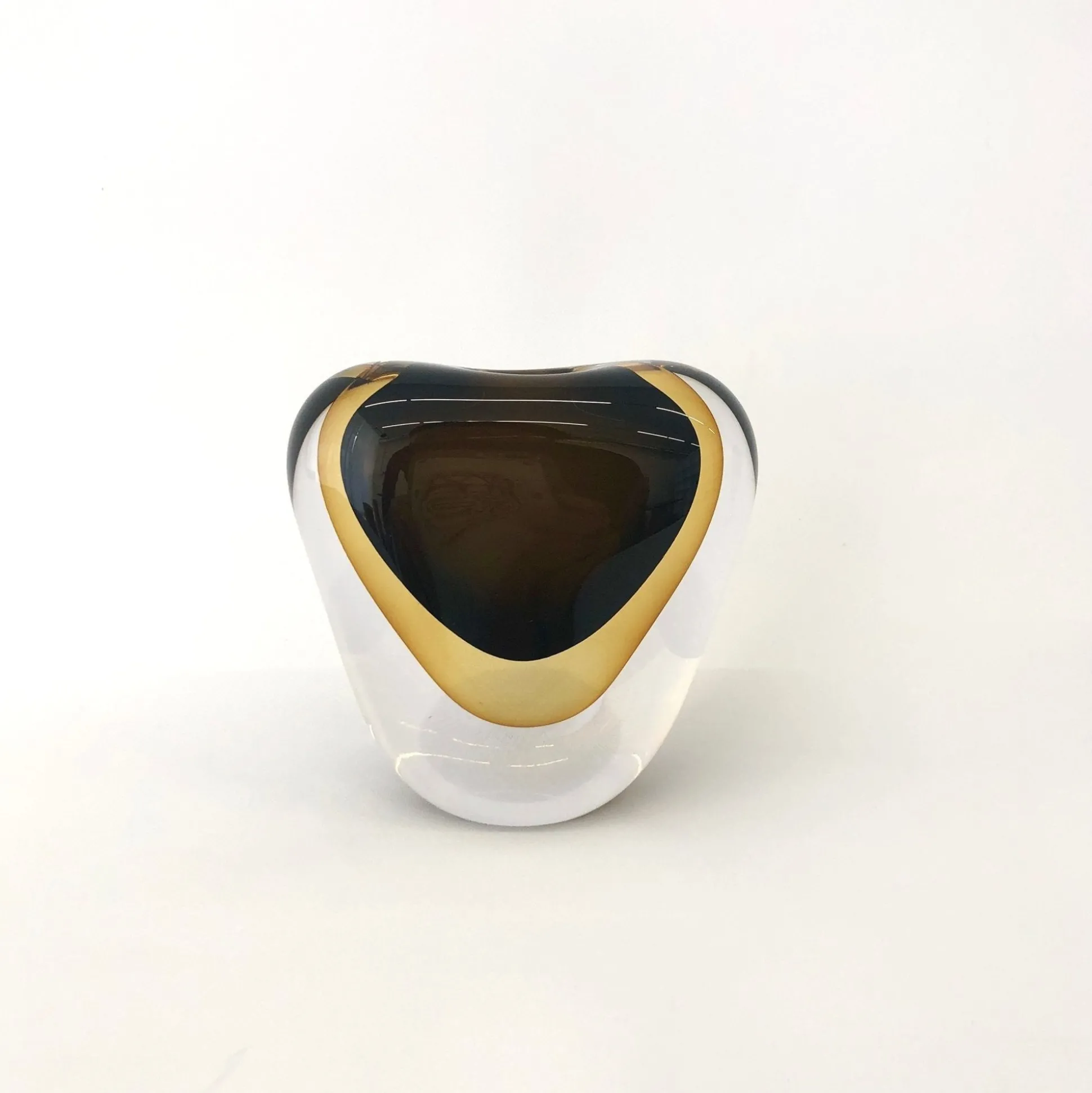 Akane Vases
