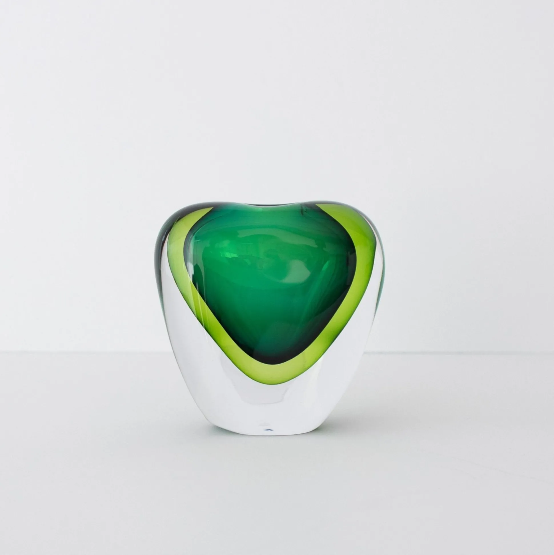 Akane Vases