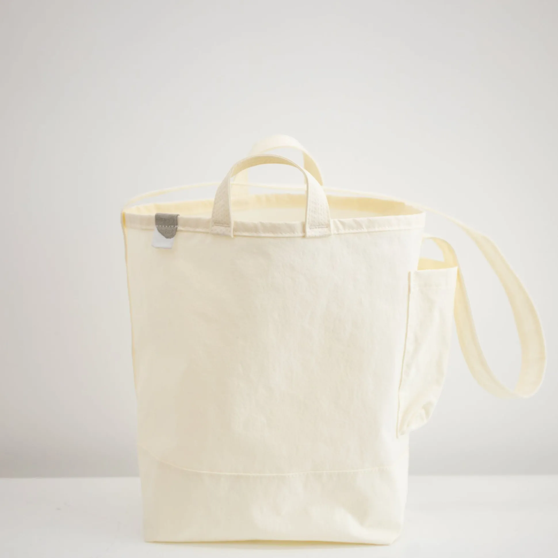Anunfold Side Pocket Tote Bag Pt - White
