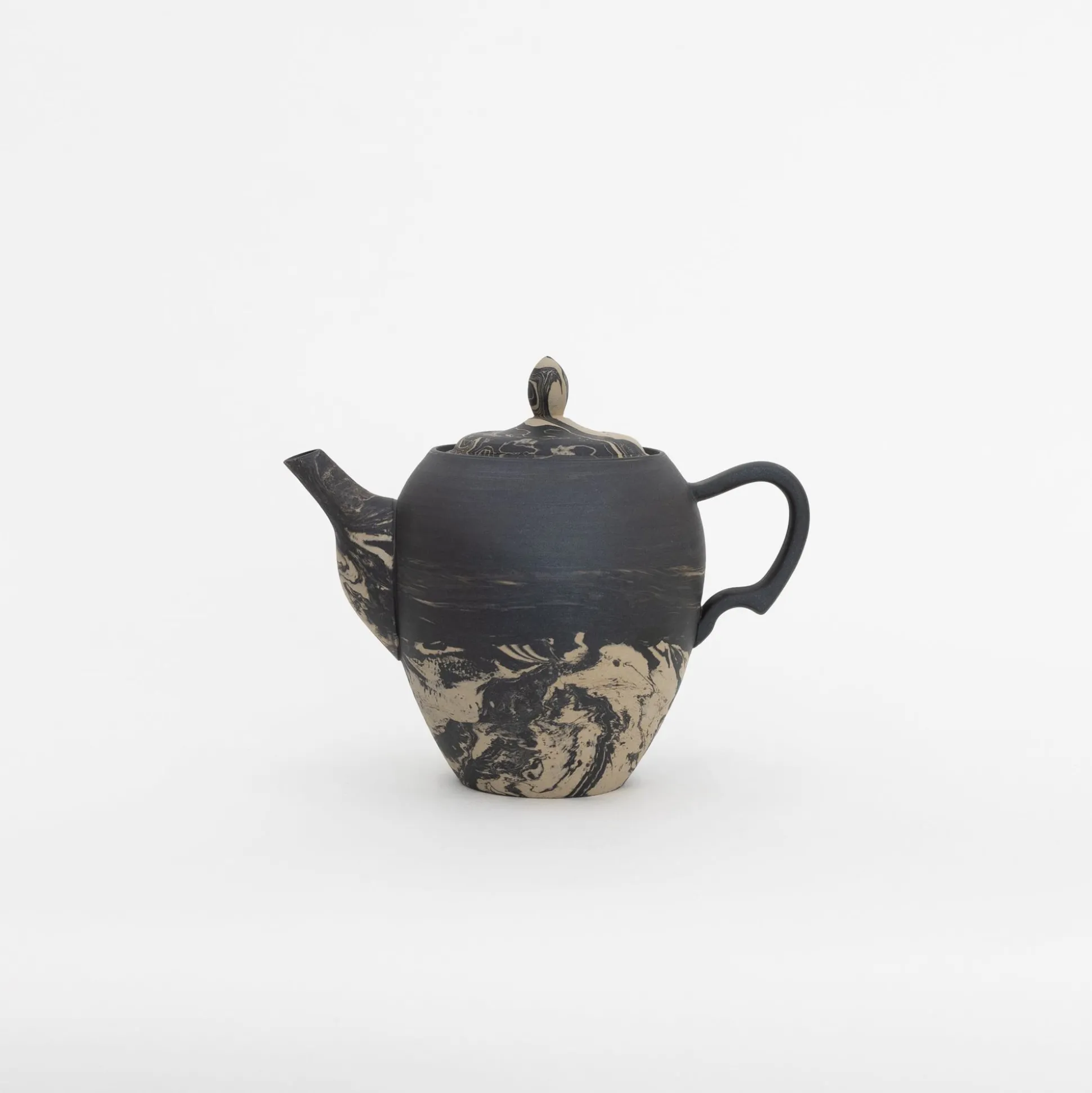 Gena Kuwan Ceramic Teapot - Black