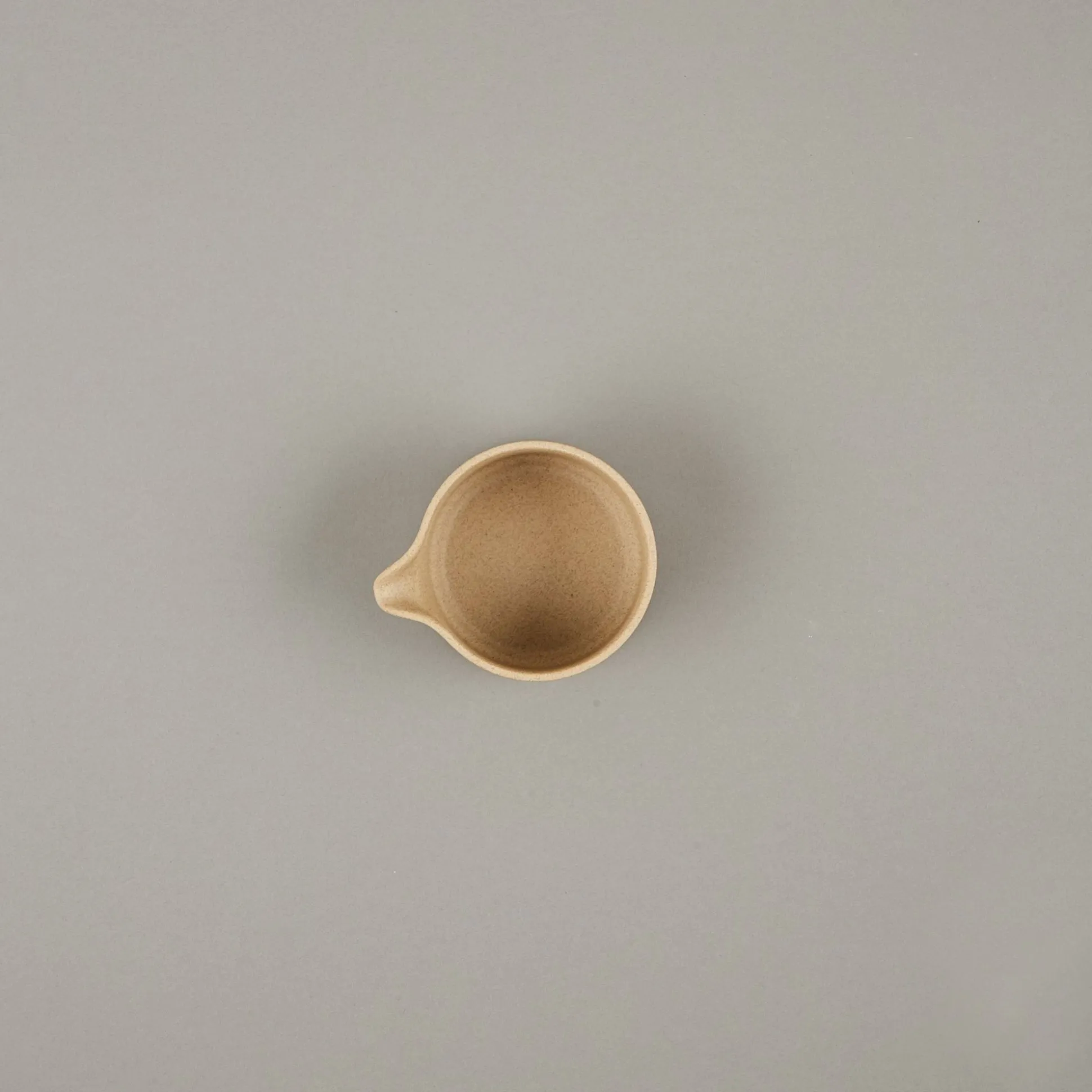 Hpb028 - Creamer Black O 3.3/8"