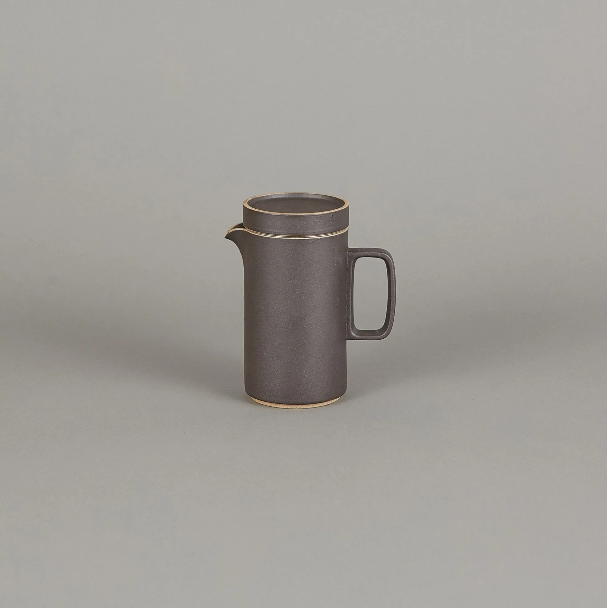 Hpb037 - Teapot Tall With Stainless Strainer Black O 3.3/8"