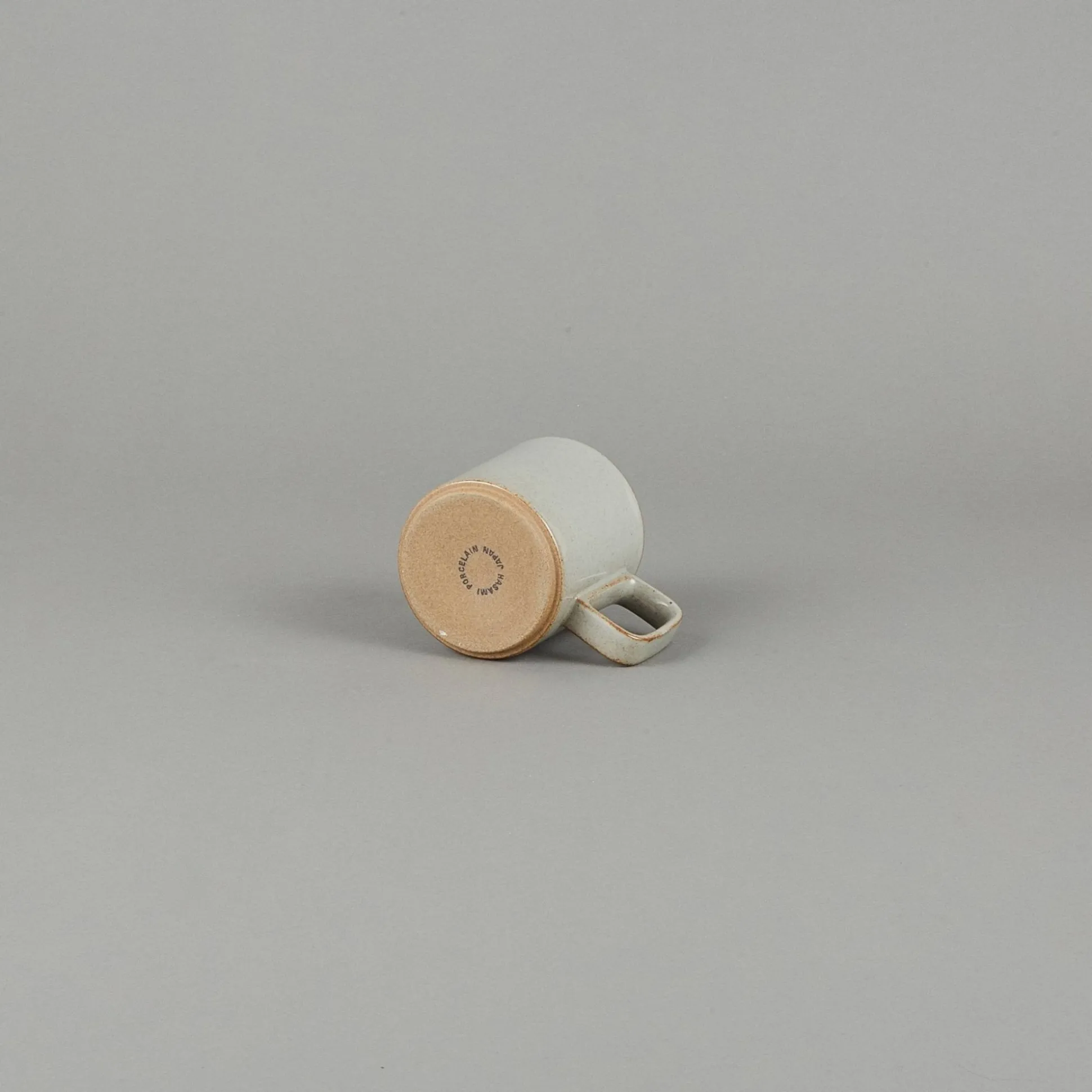 Hpm020 - Mug Gloss Gray Medium O 3.3/8"
