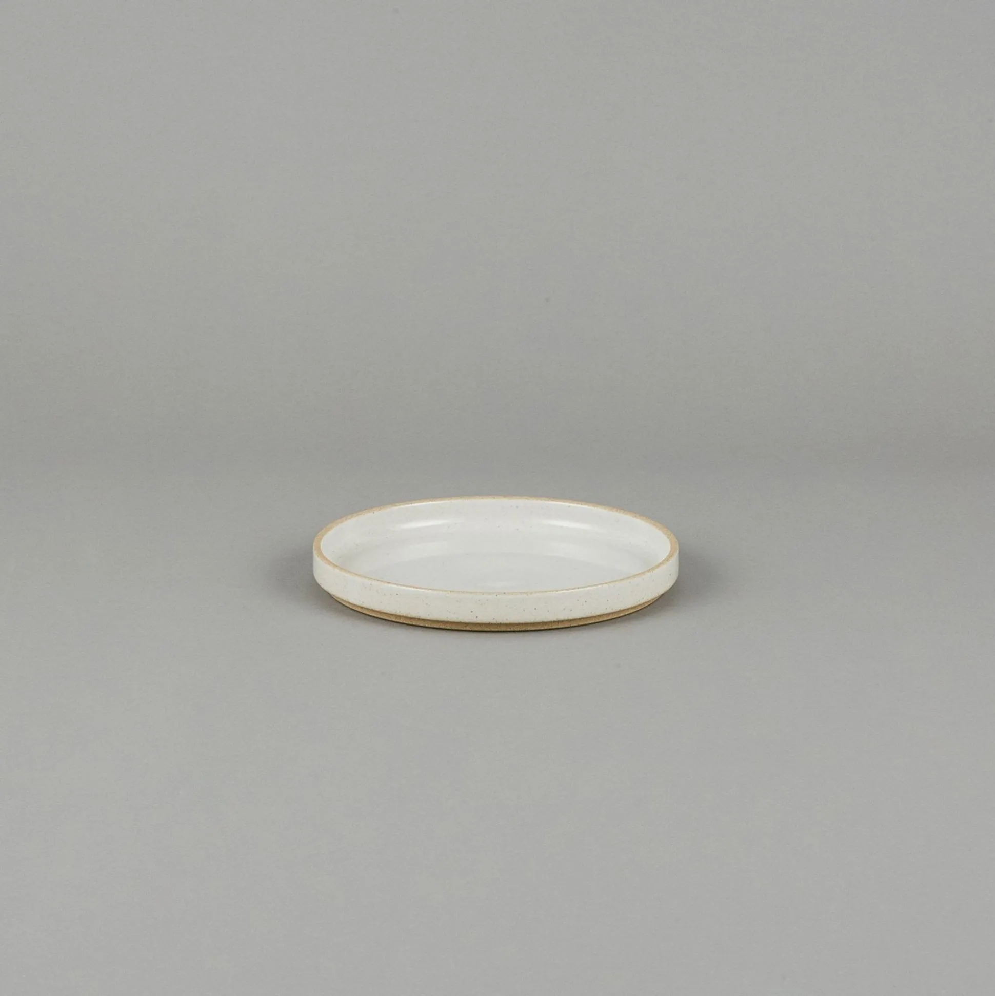 Hpm003 - Plate / Lid Gloss Gray O 7.3/8"