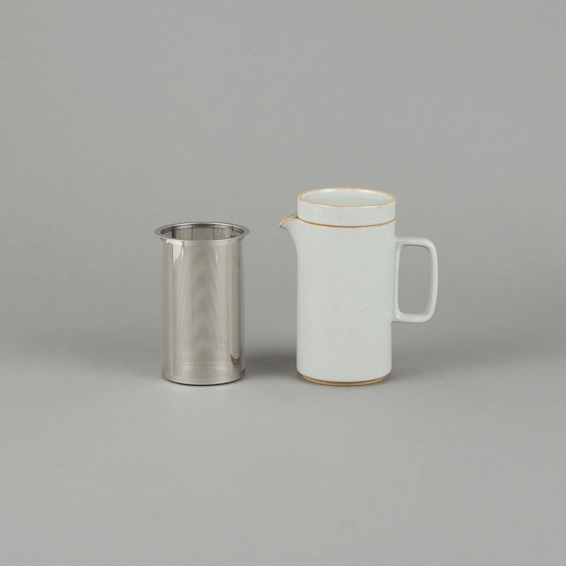 Hpm037 - Teapot Tall With Stainless Strainer Gloss Gray O 3.3/8"