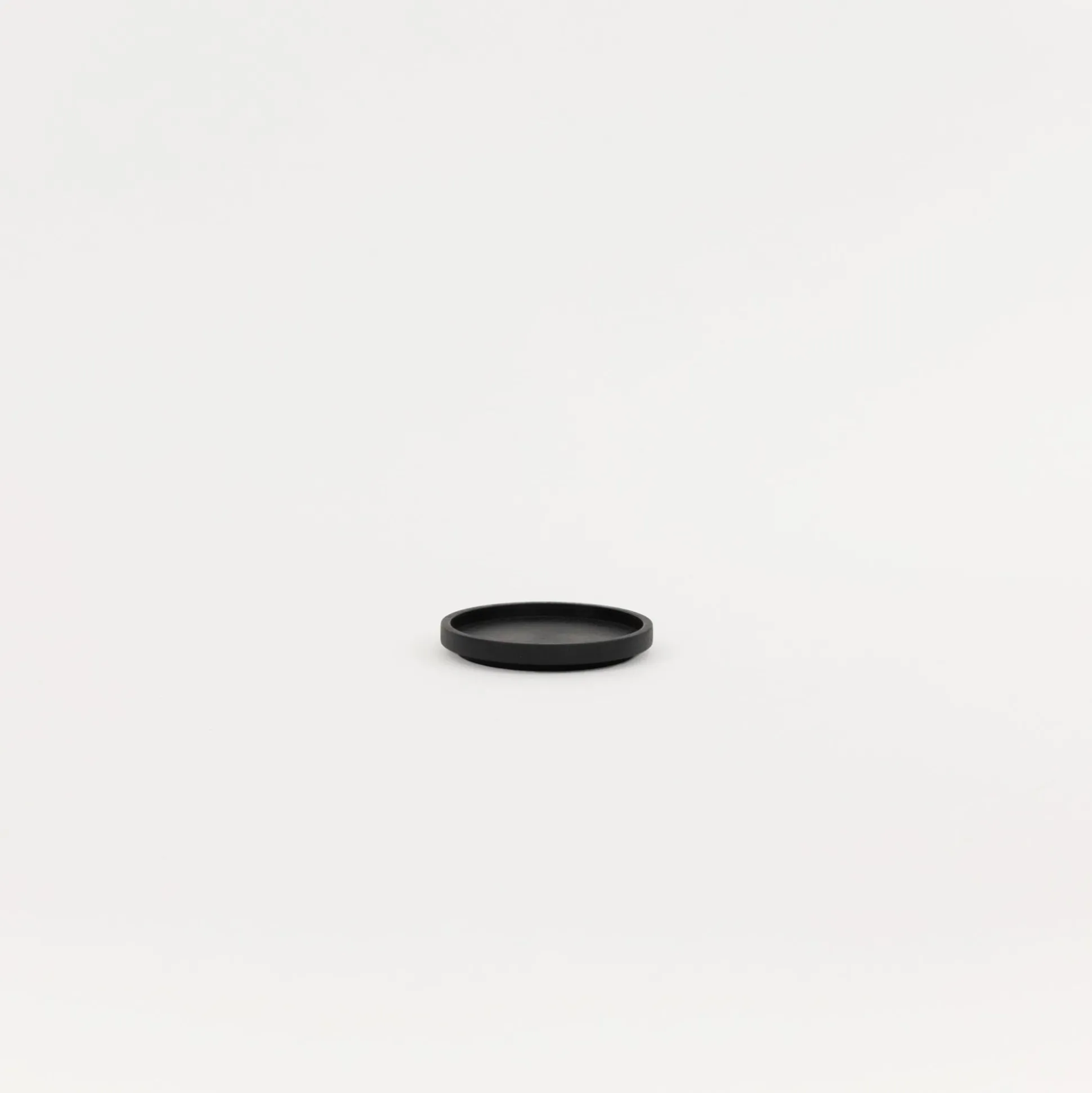 Hrs122 - Tray / Lid Black O 3.3/8"