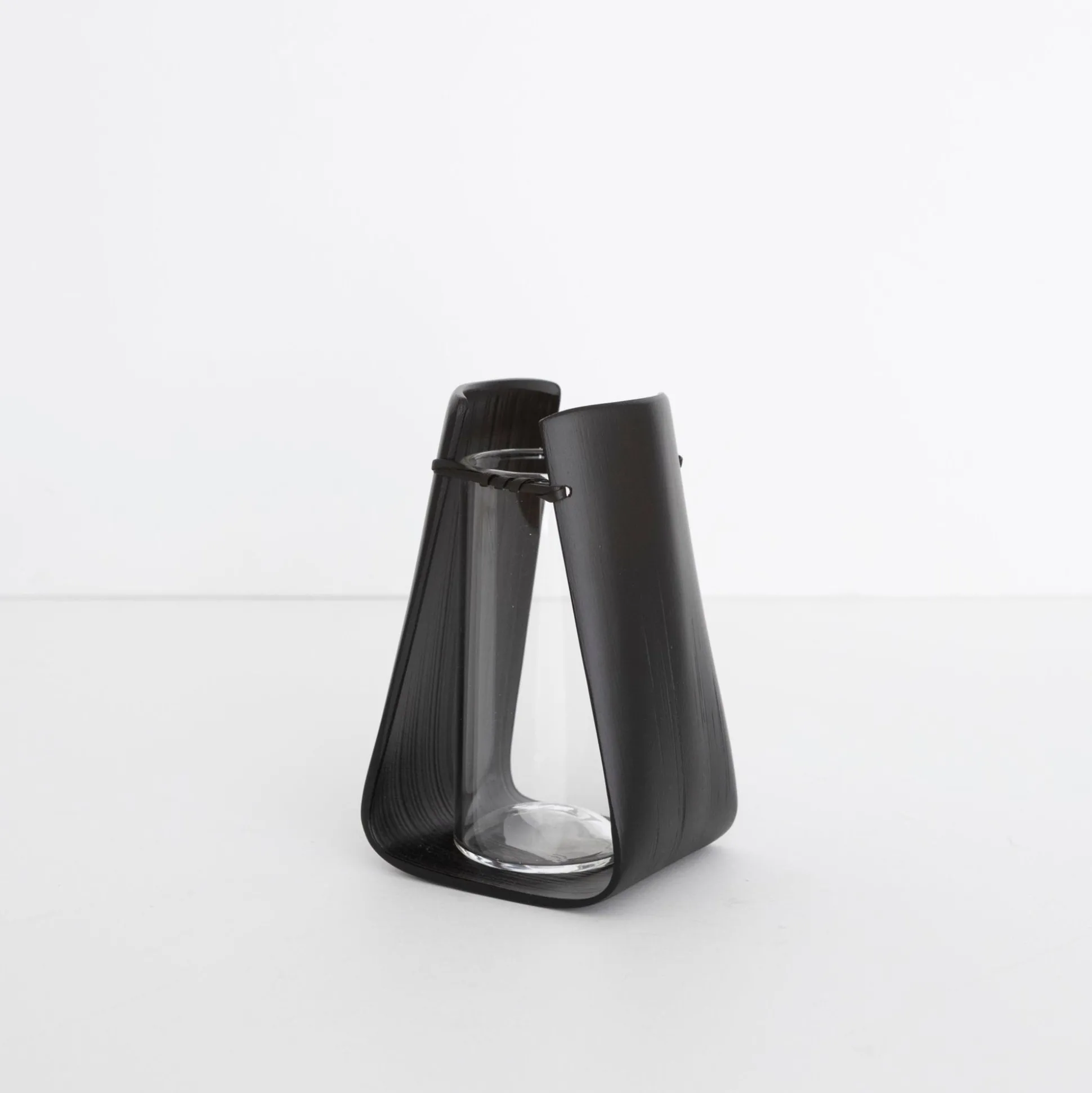 Kosuga Bamboo Flower Vase - Noshi