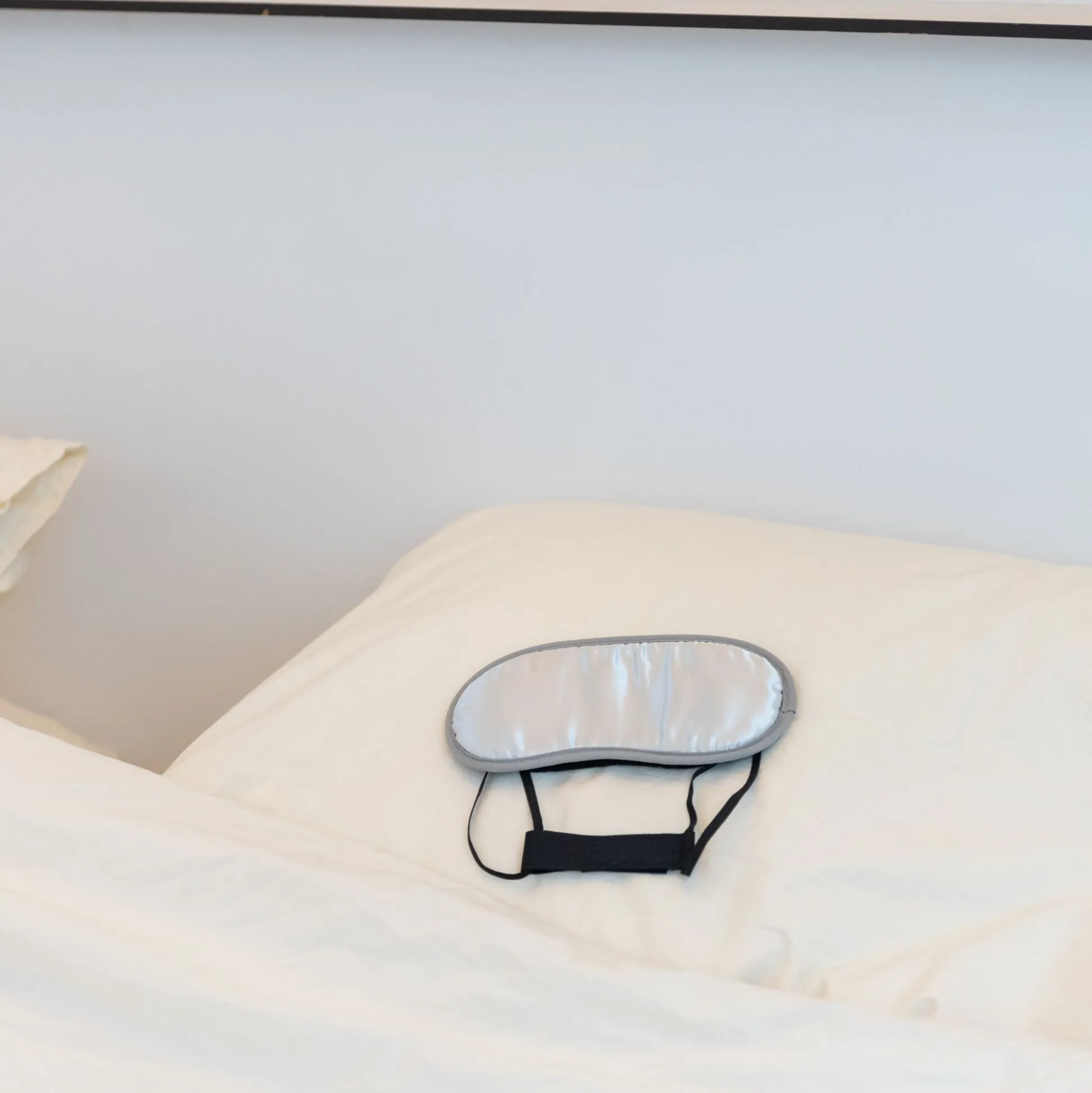 Morihata Binchotan Charcoal Eye Mask