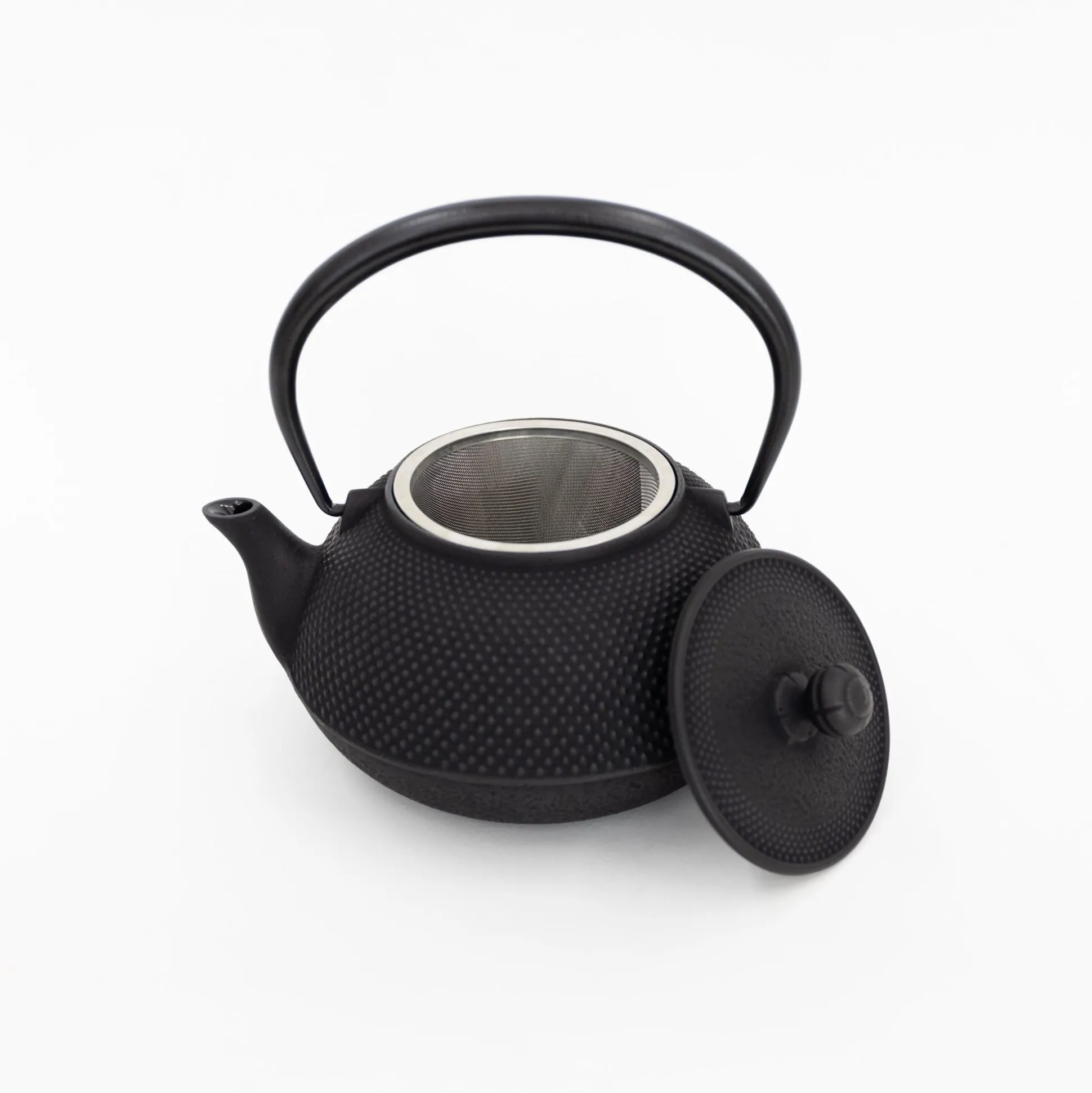 Nambu Tekki Cast Iron Teapot With Strainer - Arare
