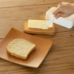 Noda Horo Enamel Butter Case With Wood Lid