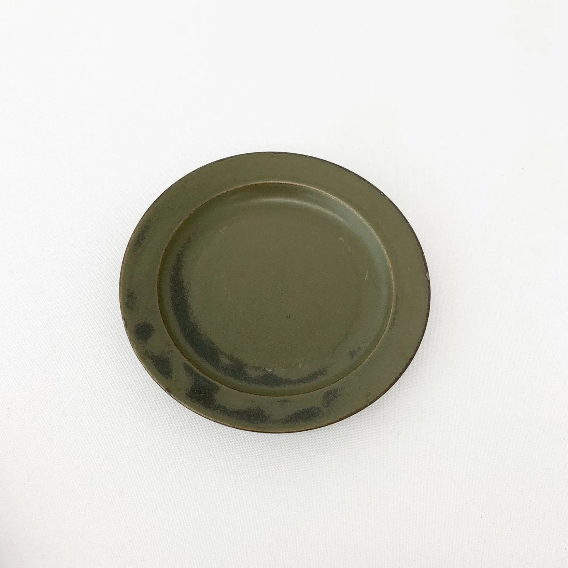 Oxymoron Cup And Plates