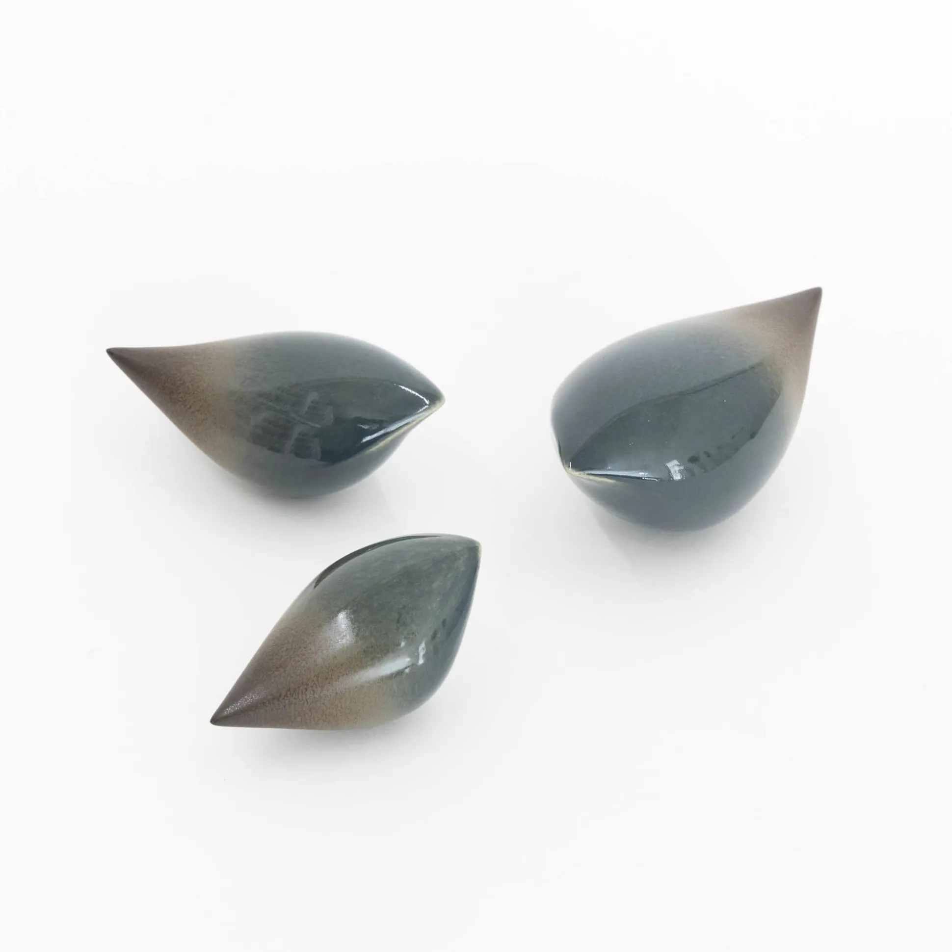 Rie Ito'S Ceramic Oval Birds