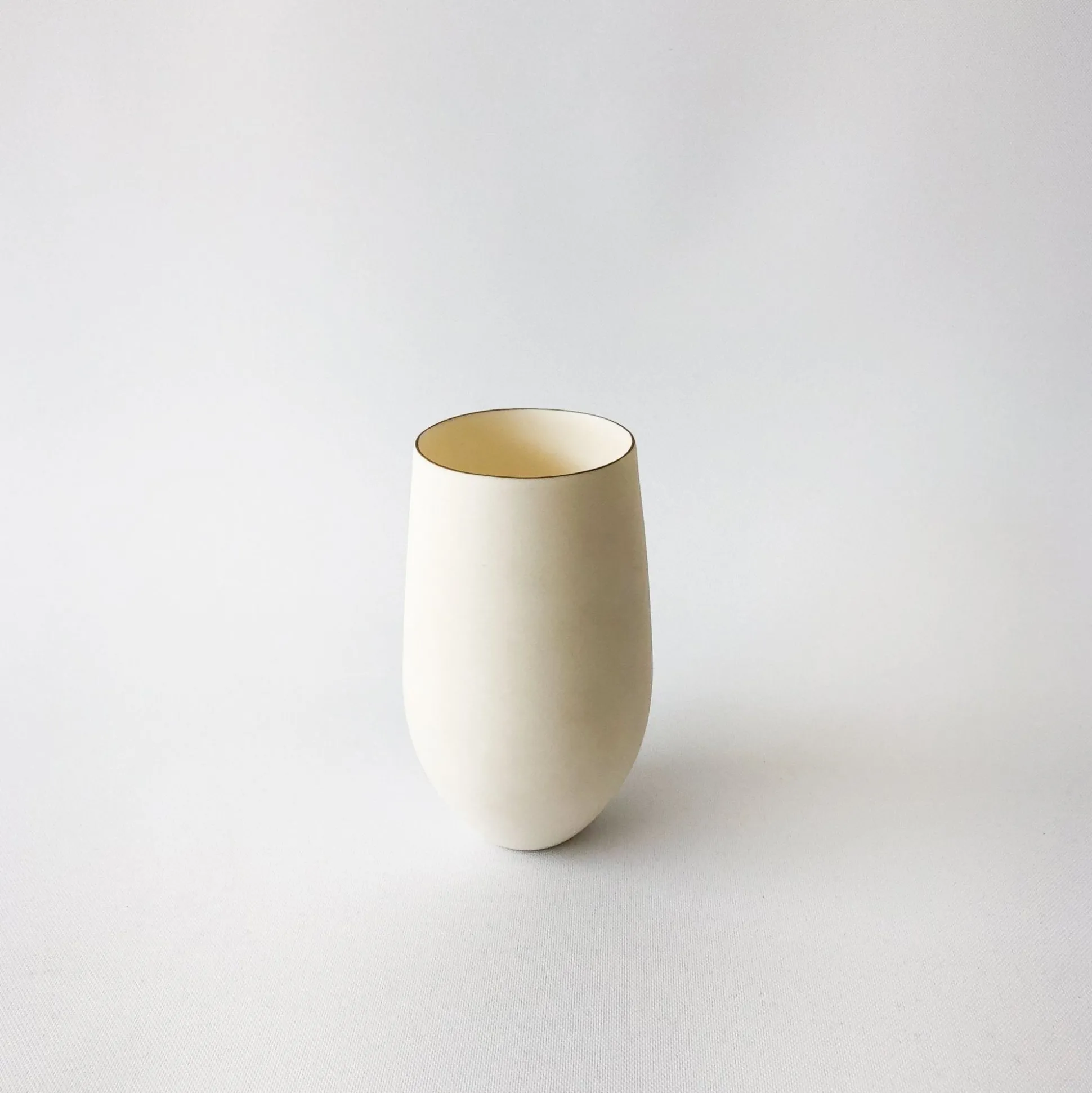 Ryota Aoki Egg Cup (Large)