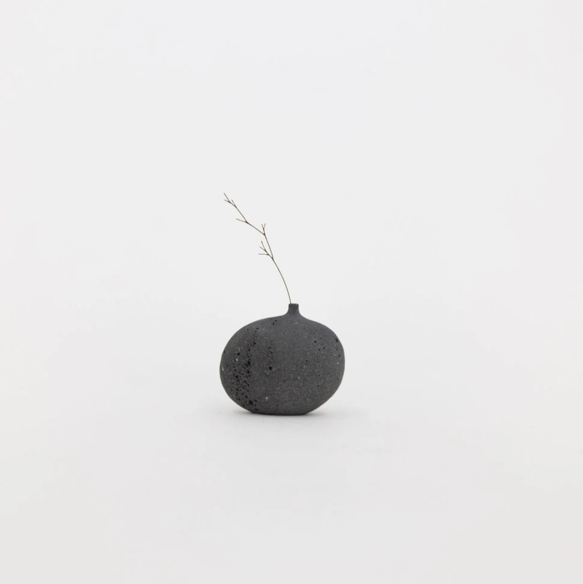 Sea Stone Vases And Sea Stone With Legs By Mitsuru Koga