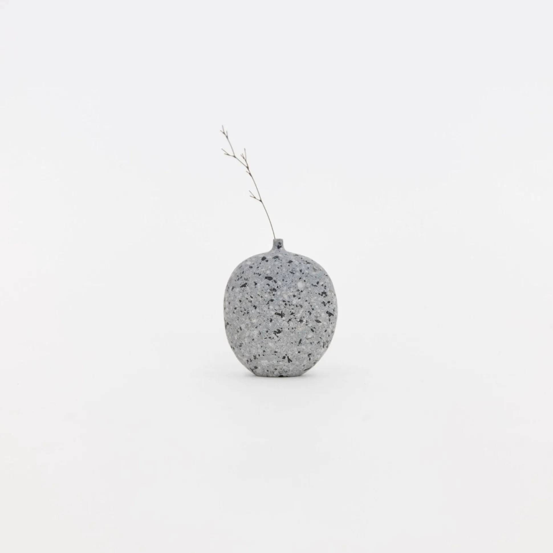 Sea Stone Vases And Sea Stone With Legs By Mitsuru Koga