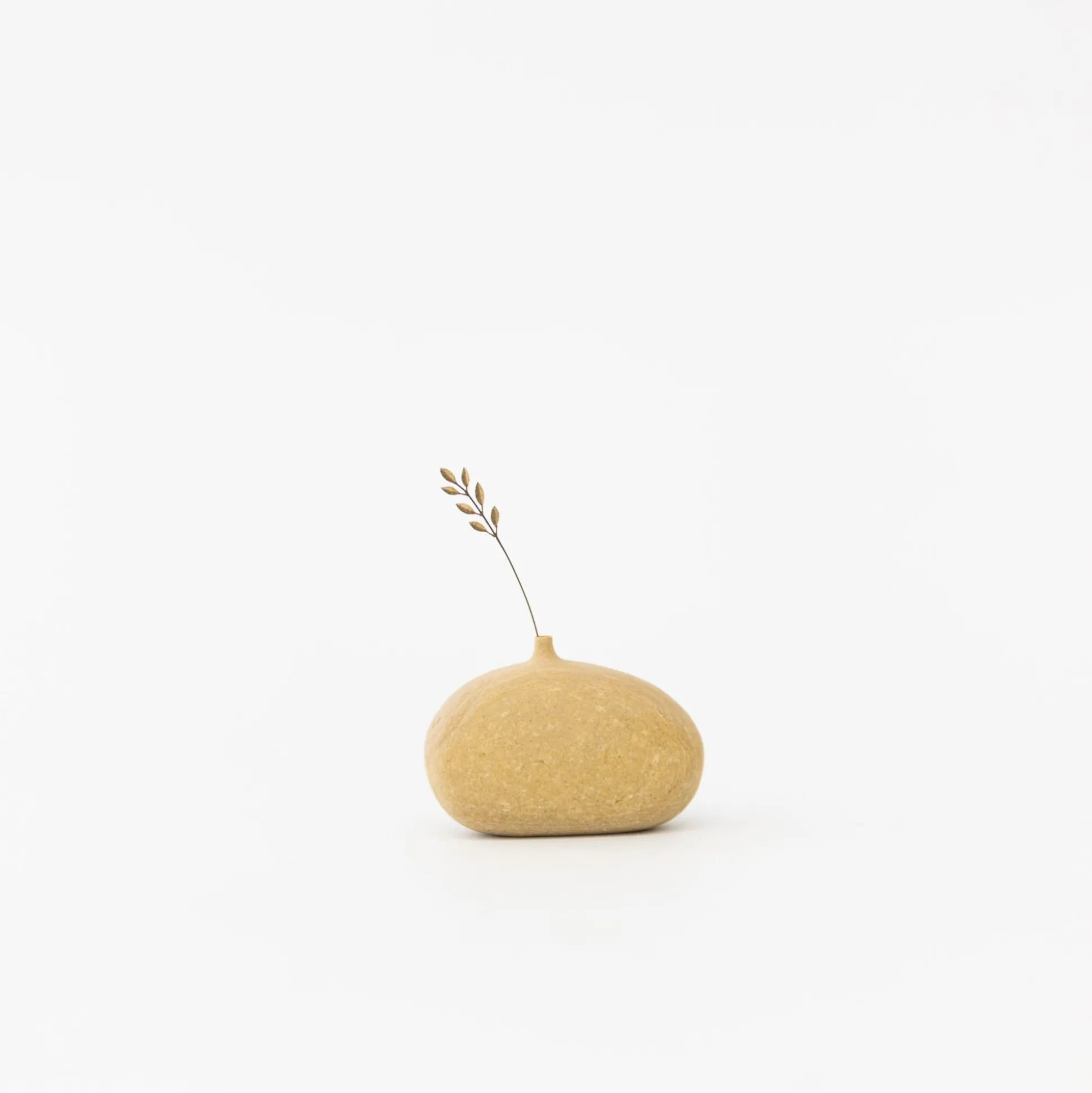 Sea Stone Vases And Sea Stone With Legs By Mitsuru Koga