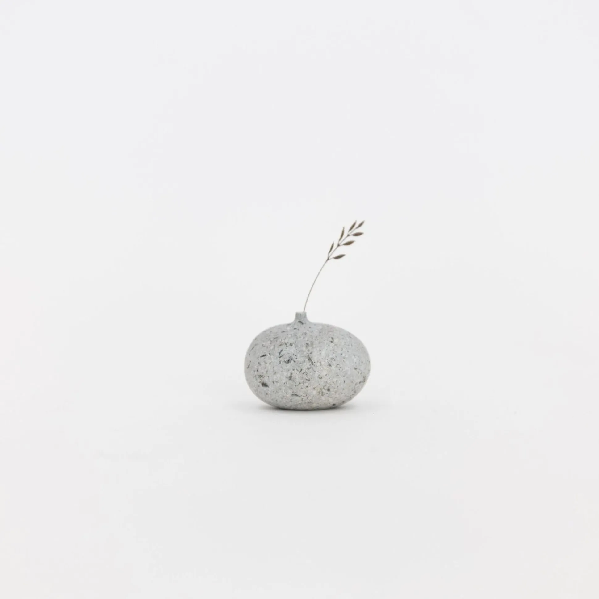 Sea Stone Vases And Sea Stone With Legs By Mitsuru Koga