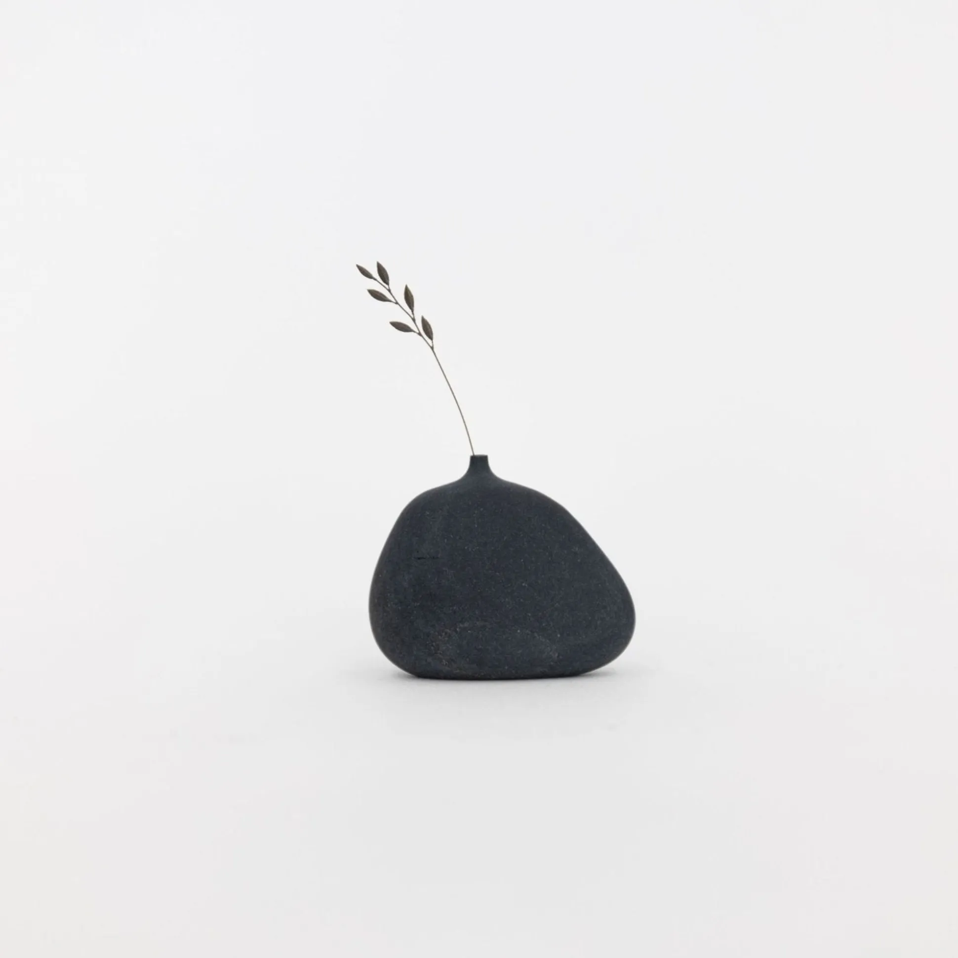 Sea Stone Vases And Sea Stone With Legs By Mitsuru Koga