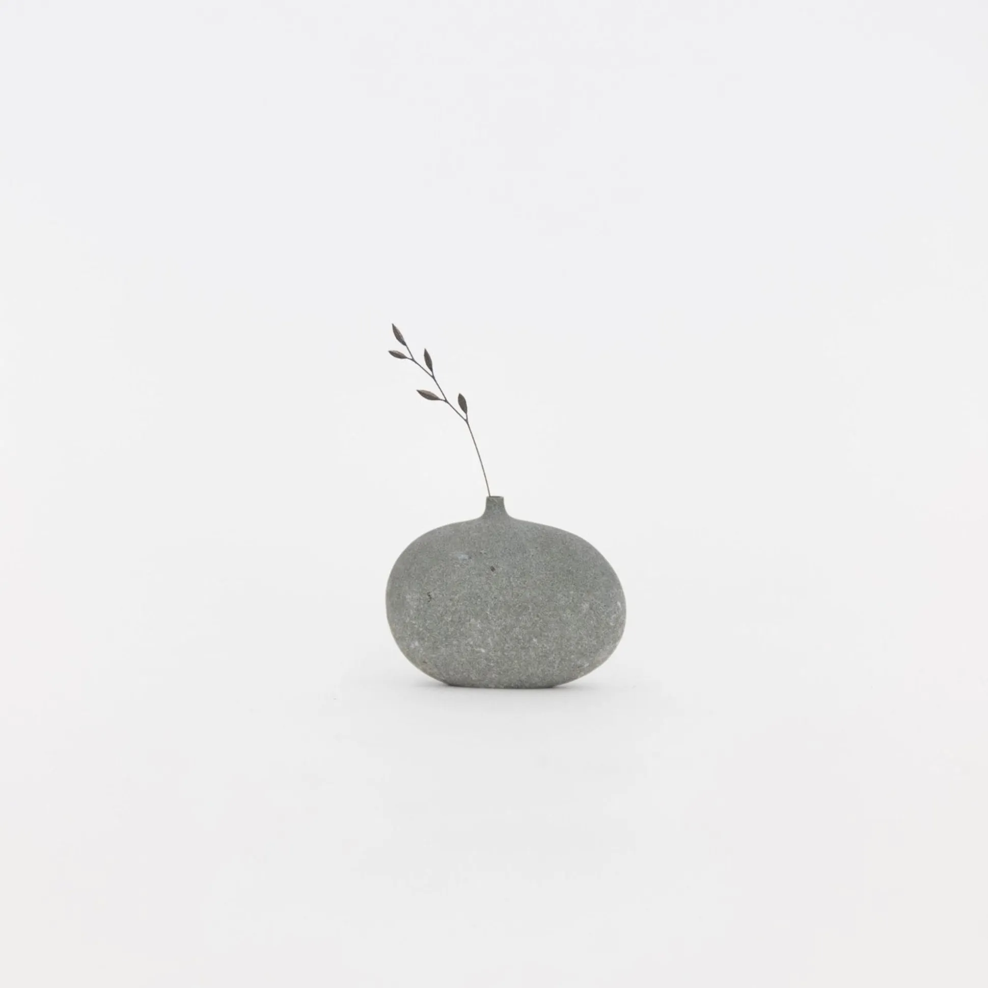 Sea Stone Vases And Sea Stone With Legs By Mitsuru Koga