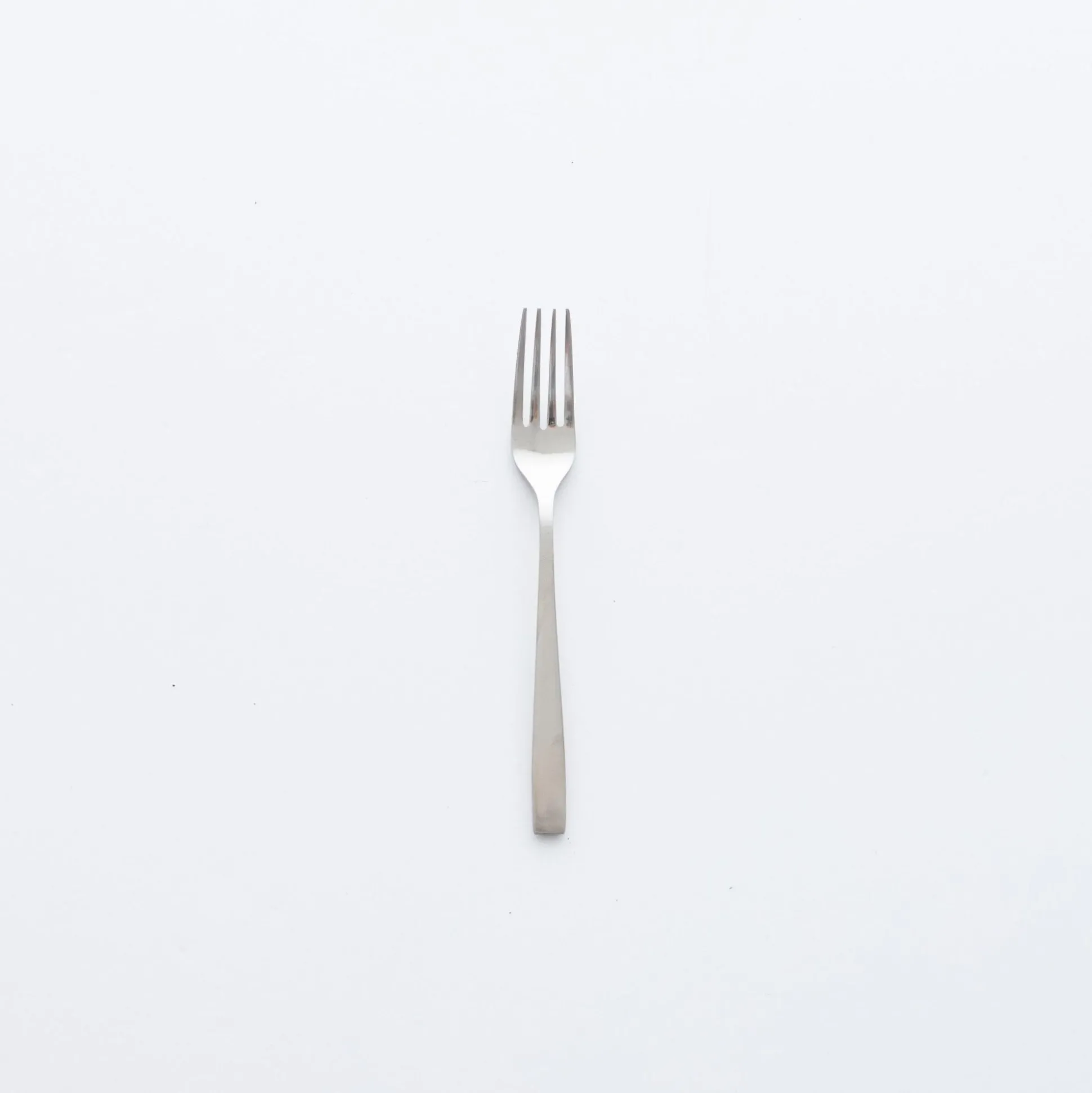 Sunao Flatware