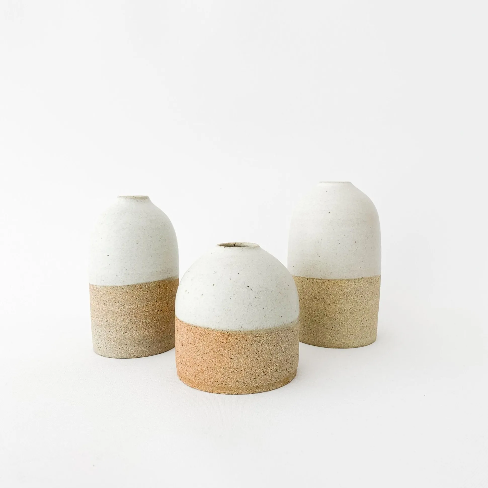 Tomoro Terra Bud Vase (Wide)
