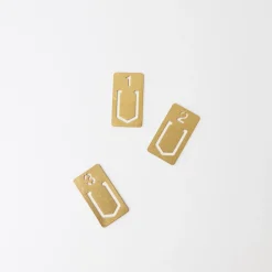 Traveler'S Company Brass Number Clip